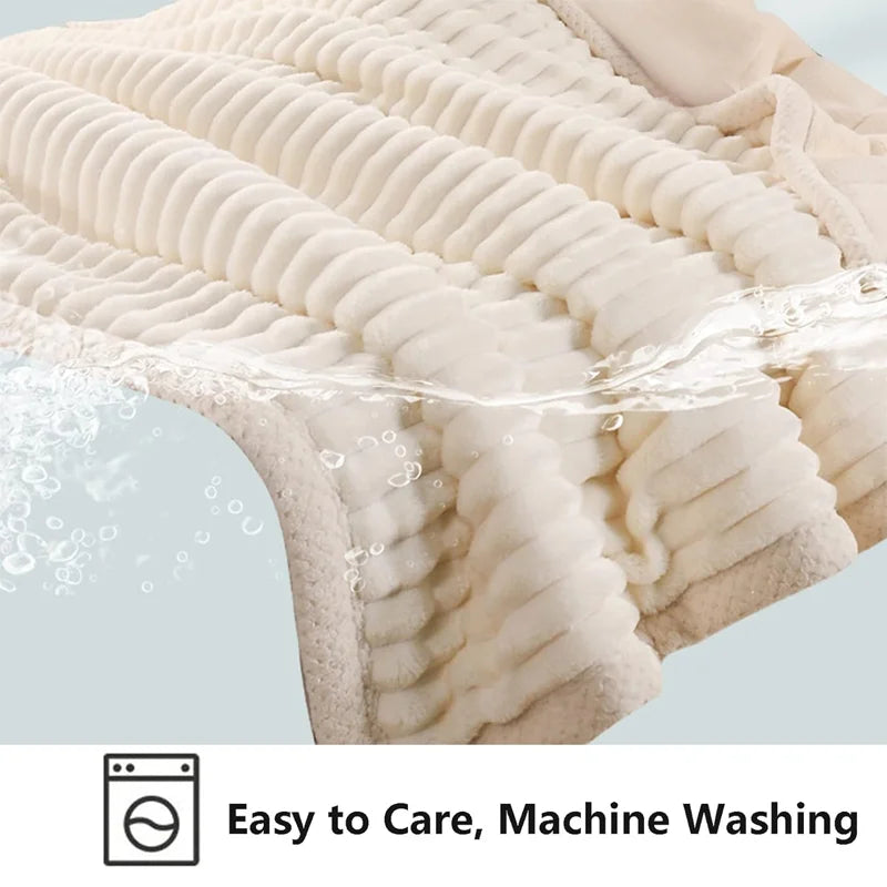 Soft Large Plush Blanket for Sofa and Bed Fluffy Multi-functional Knit Blanket Suitable for Single and Double Bed