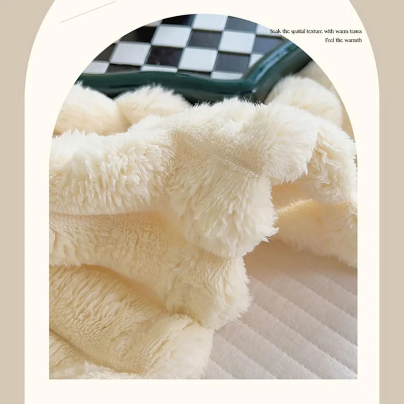 Soft Large Plush Blanket for Sofa and Bed Fluffy Multi-functional Knit Blanket Suitable for Single and Double Bed